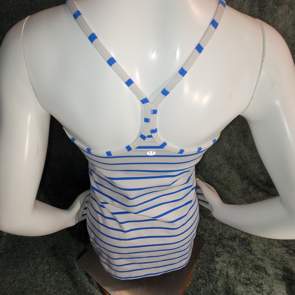 Lululemon Athletica power Y tank top size 6